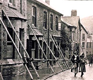 Boarded houses in Luke Street